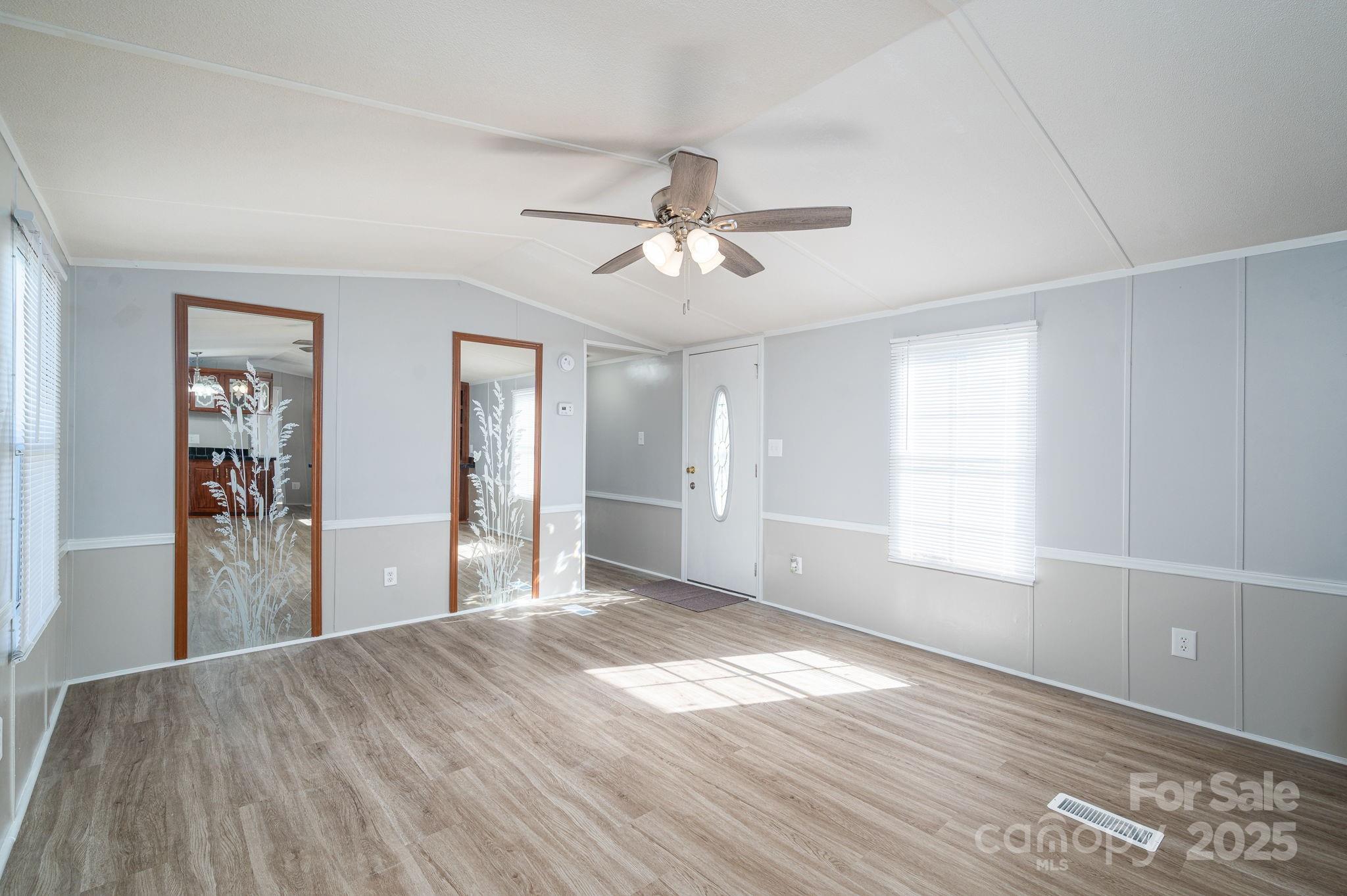 6804 Holly Hawk Court