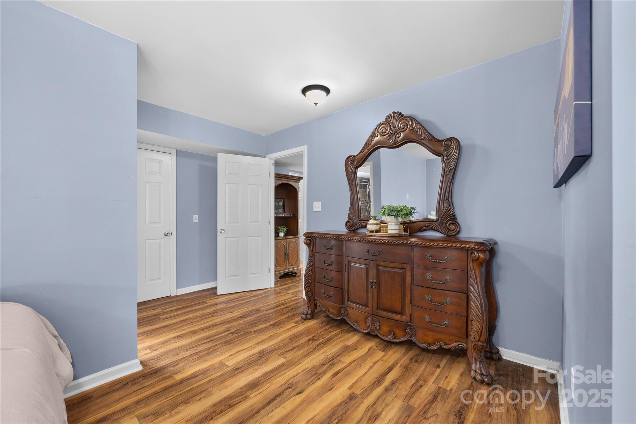 Tega Cay - Residential