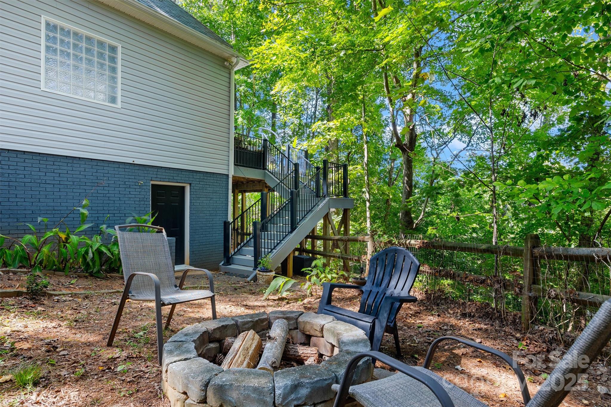 Tega Cay - Residential