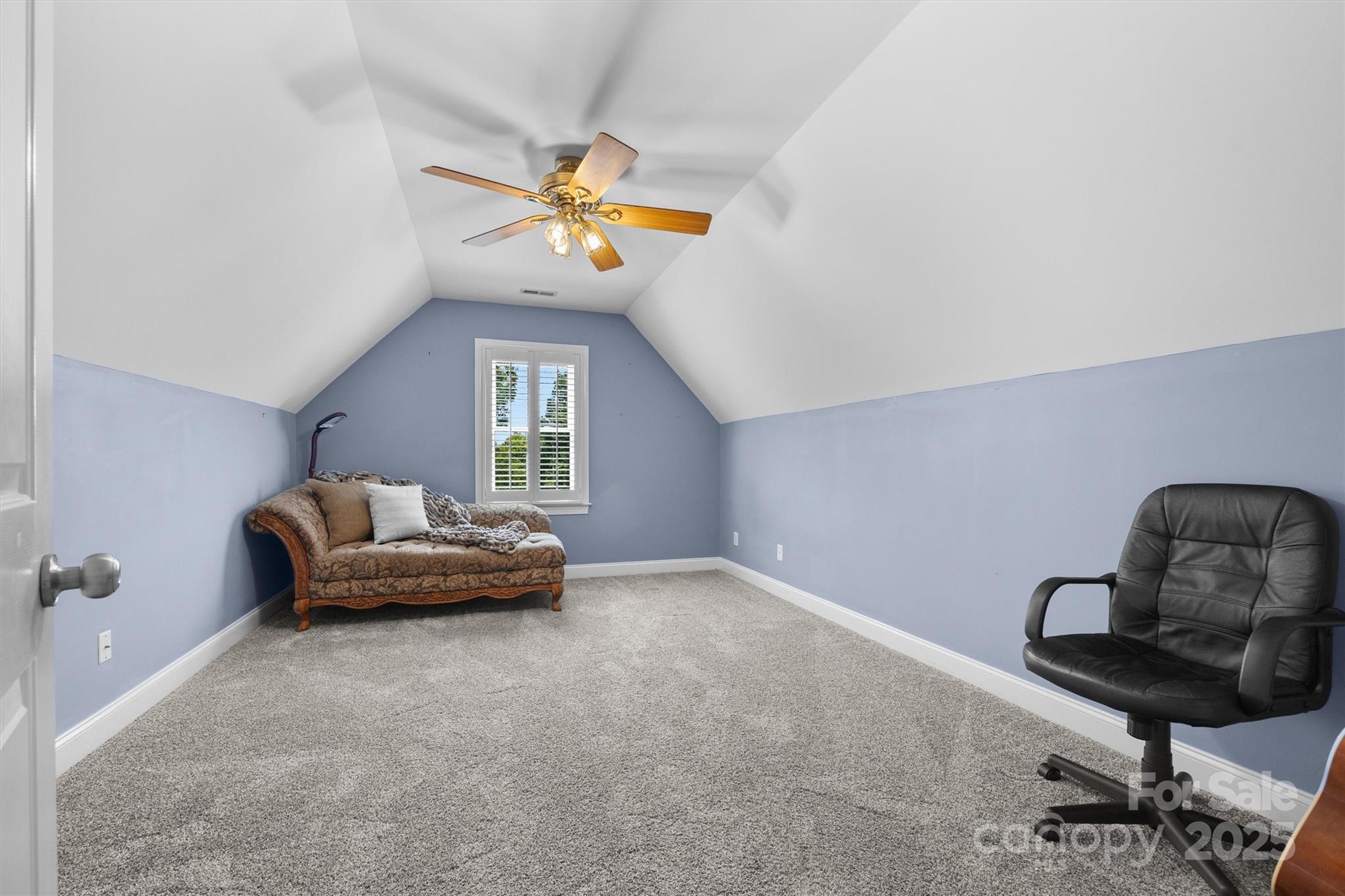 Tega Cay - Residential