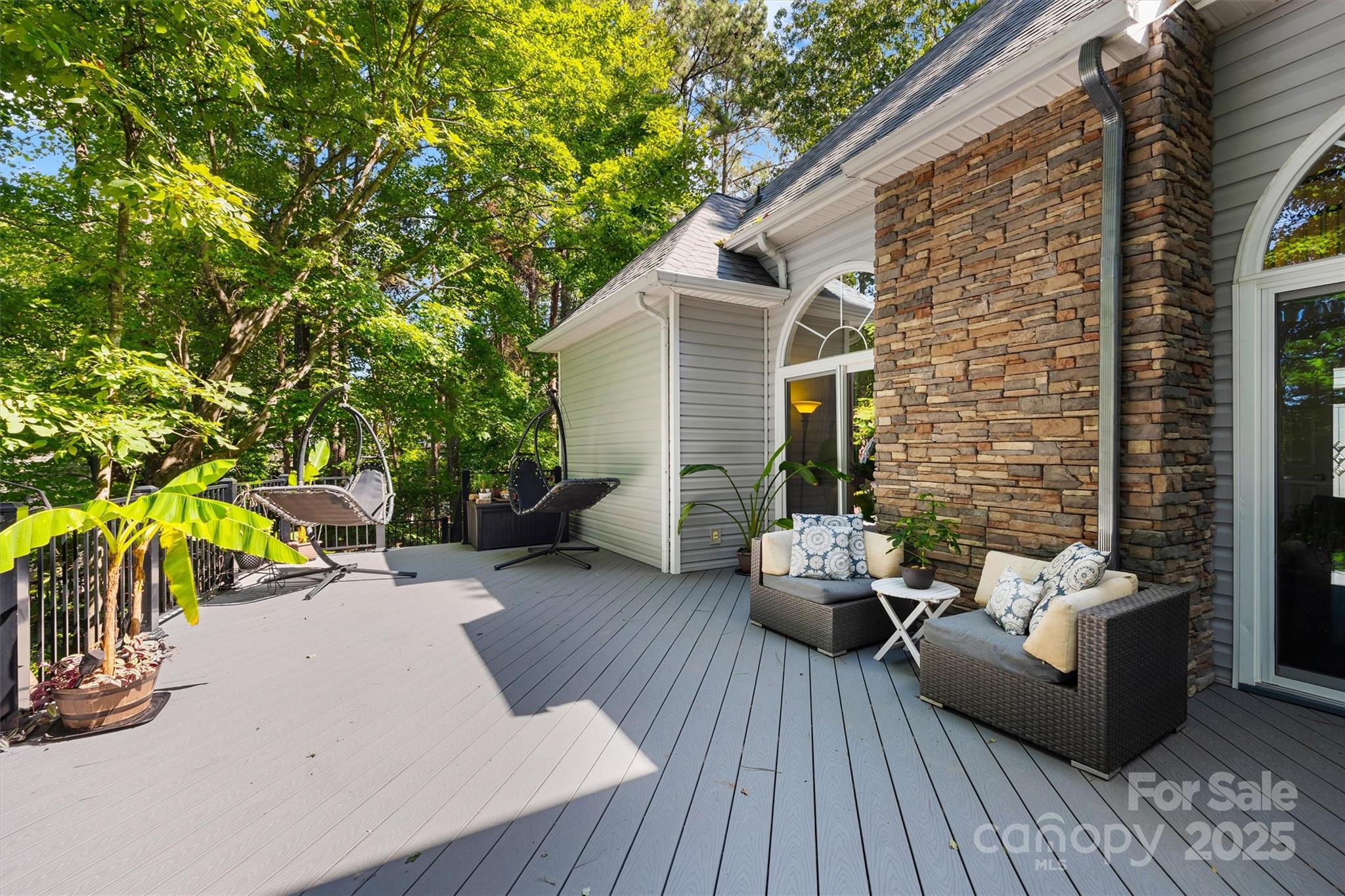 Tega Cay - Residential