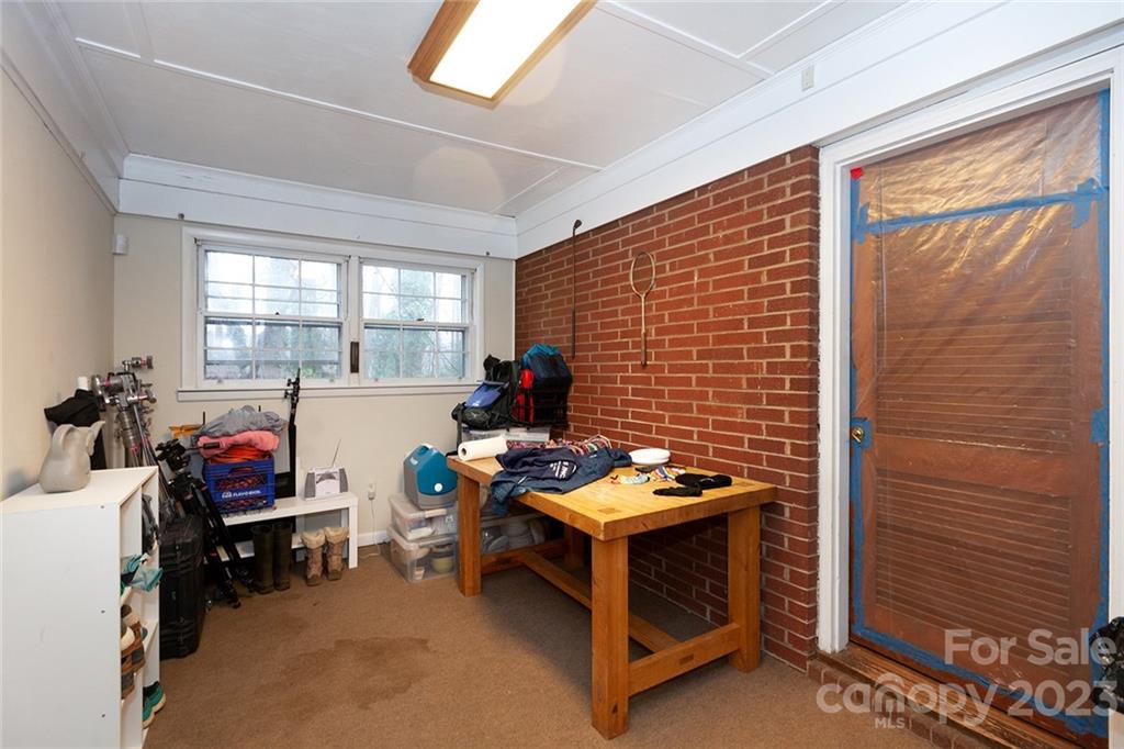 Country Club Heights - Residential