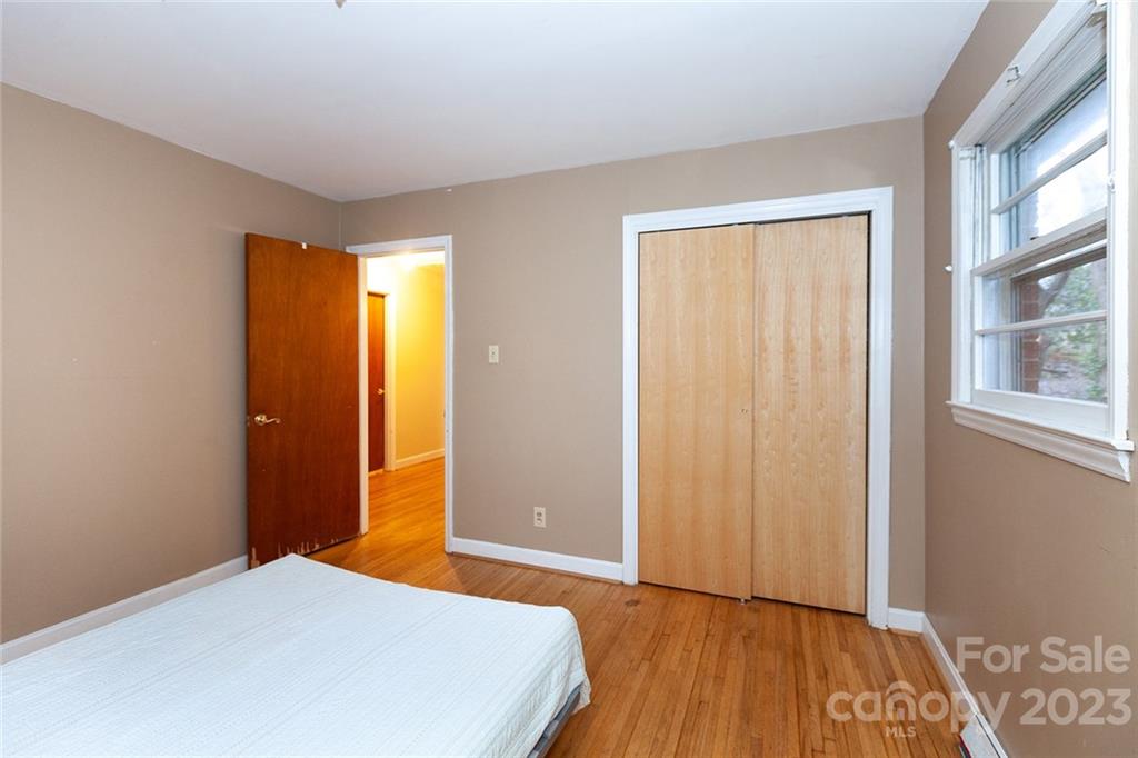 Country Club Heights - Residential