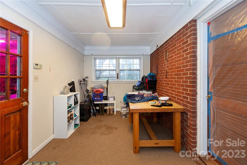 Country Club Heights - Residential