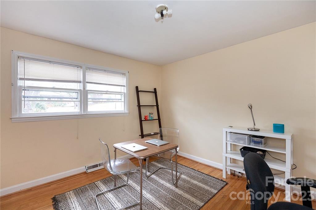 Country Club Heights - Residential