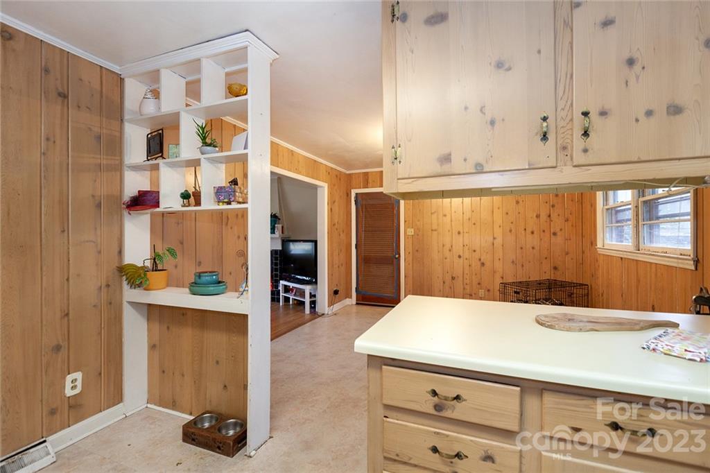 Country Club Heights - Residential