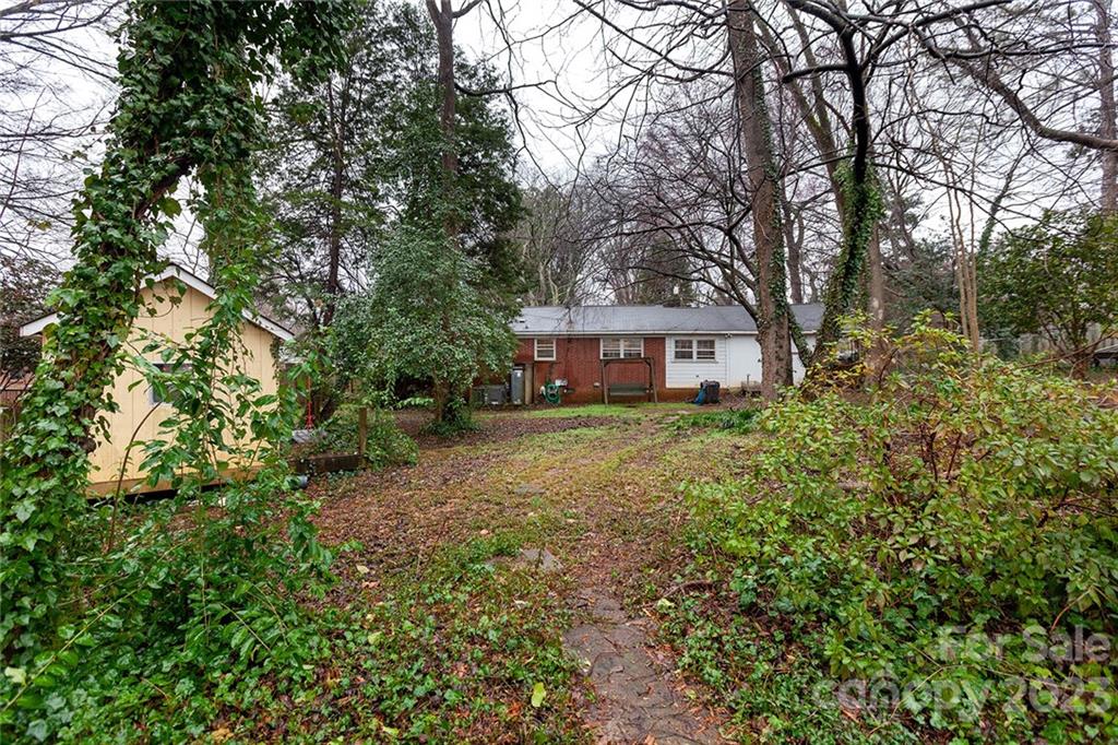 Country Club Heights - Residential