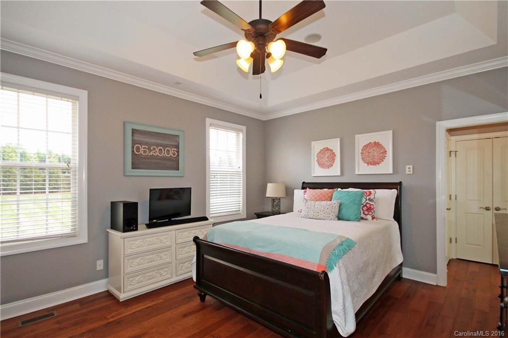 The Reserve at Deer Crossing - Residential