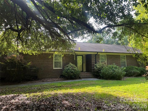 Photo of 5625 Potter Road, Matthews, NC 28104 (MLS # 4422578)