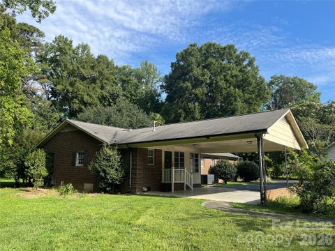 Photo of 5625 Potter Road, Matthews, NC 28104 (MLS # 4422578)