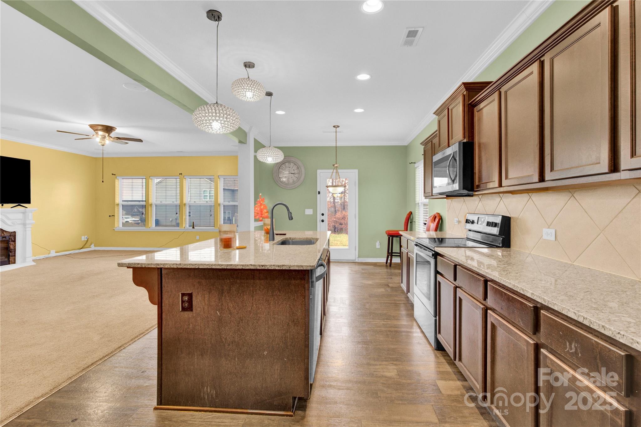 Hidden Lakes - Residential