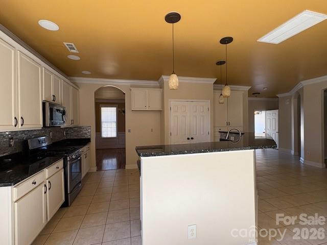 107 Autumn Frost Avenue