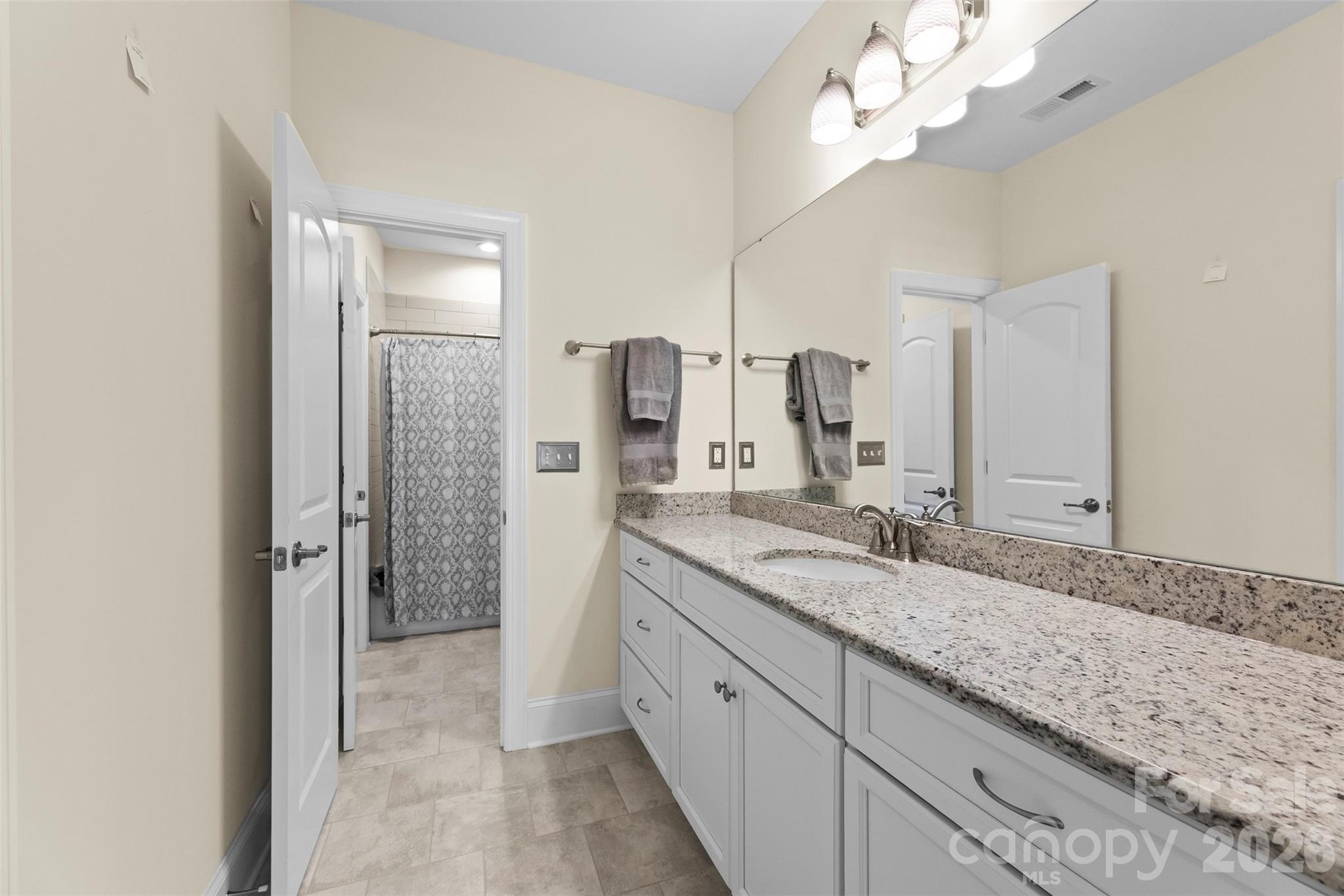 Riverchase Estates - Residential