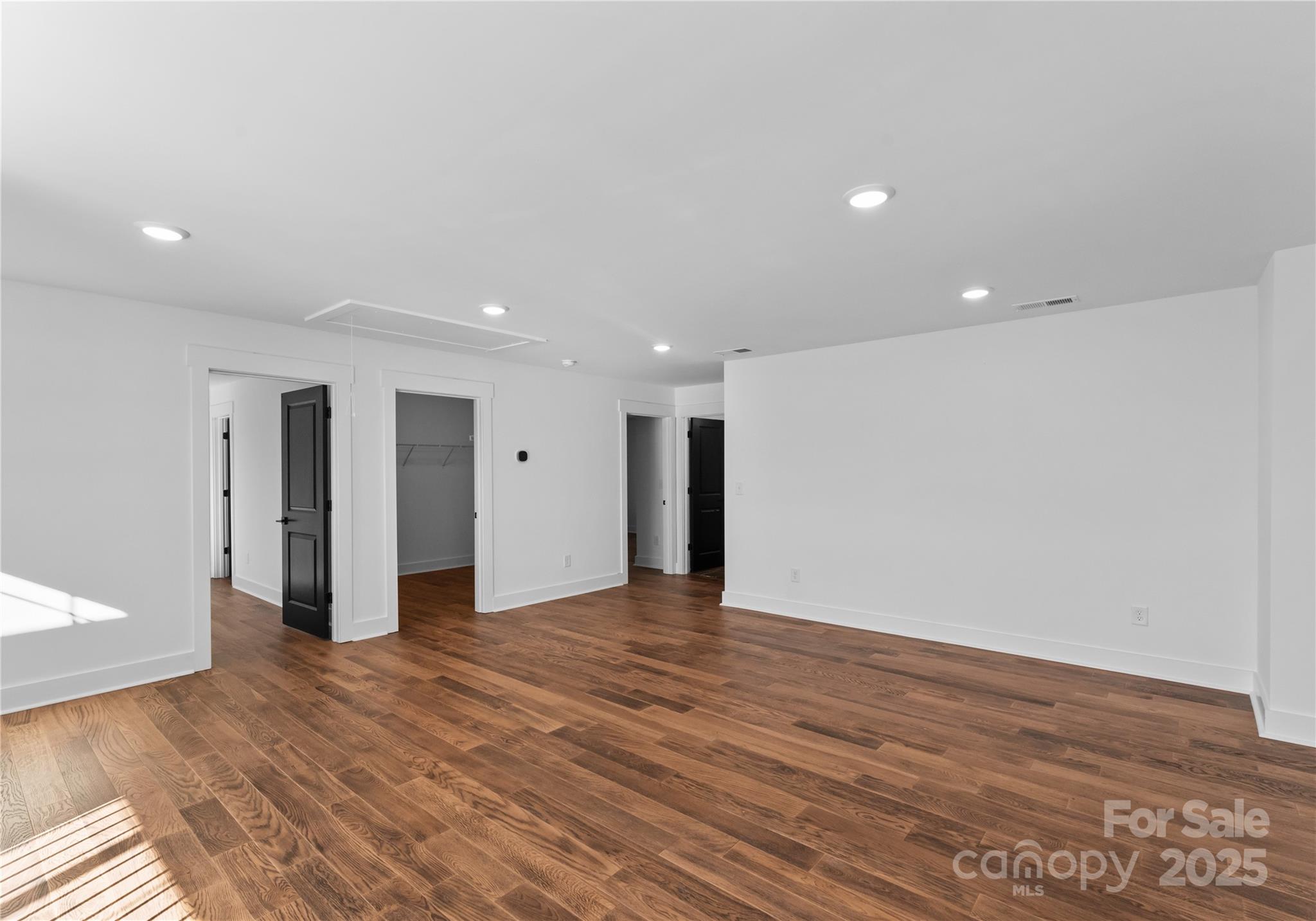 Edgewater - Residential