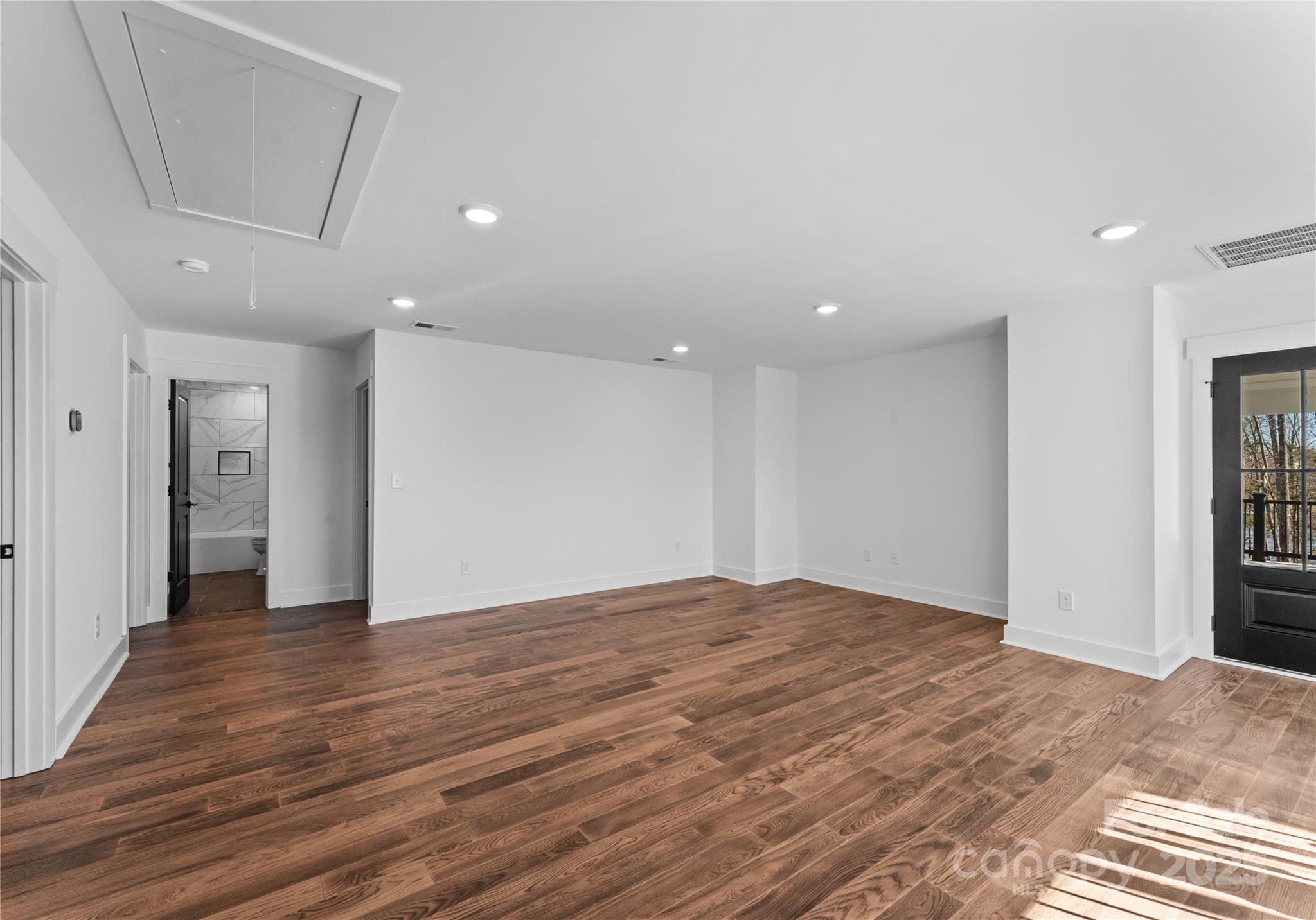 Edgewater - Residential