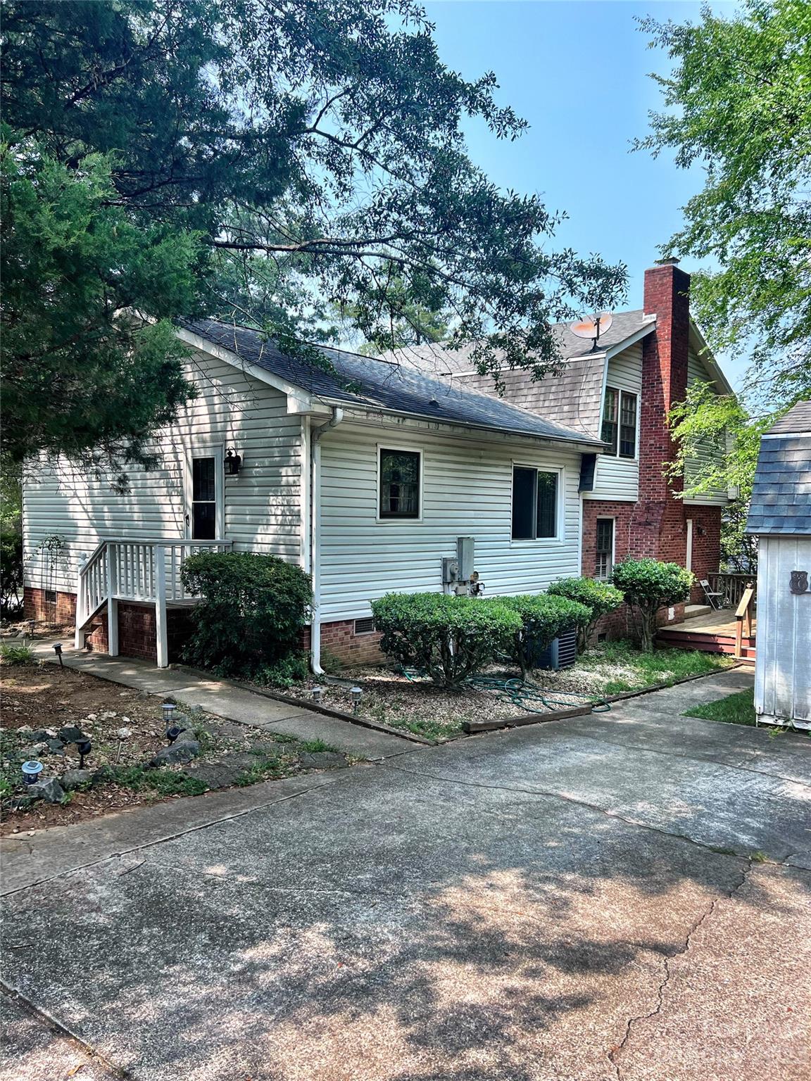 Innisfree - Residential Lease