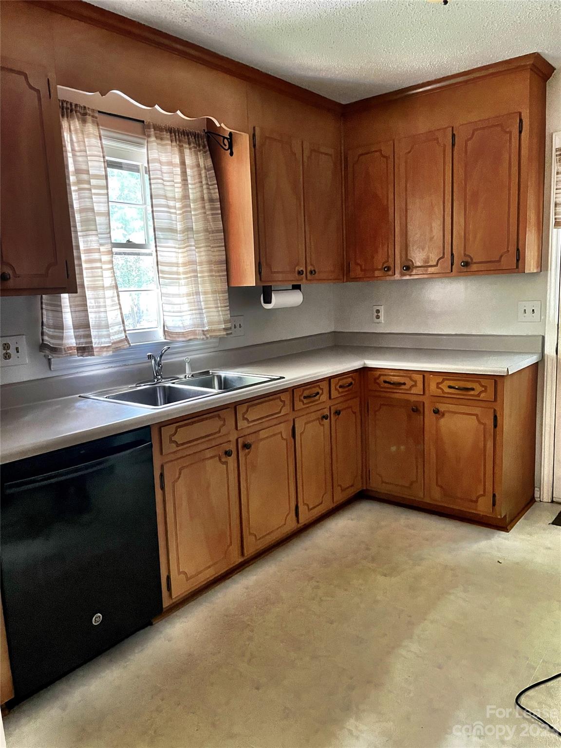 Innisfree - Residential Lease