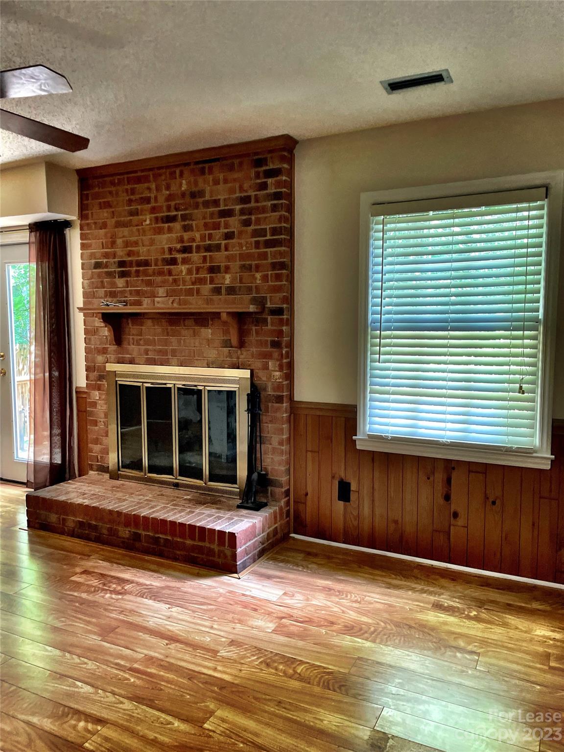 Innisfree - Residential Lease