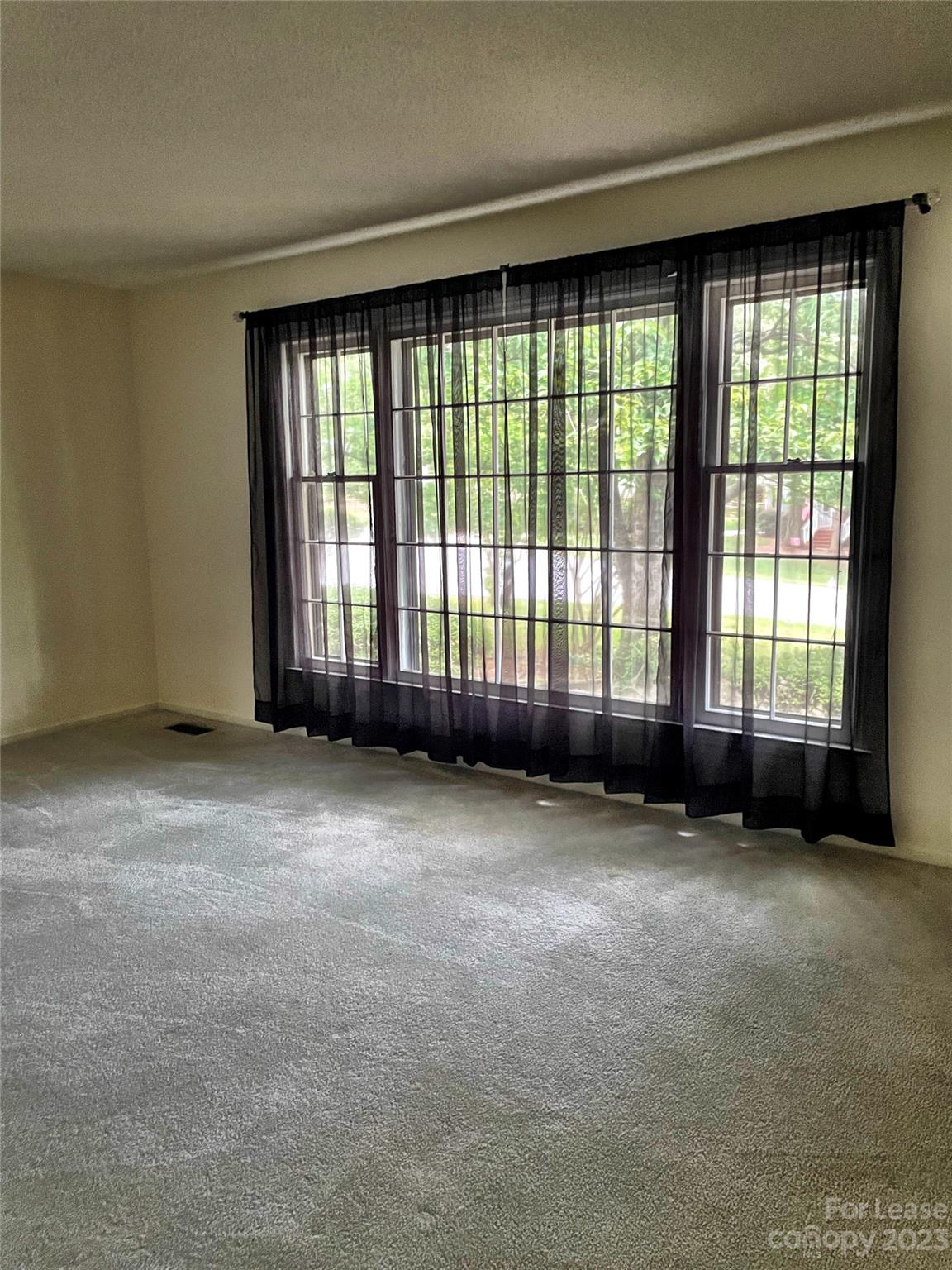 Innisfree - Residential Lease