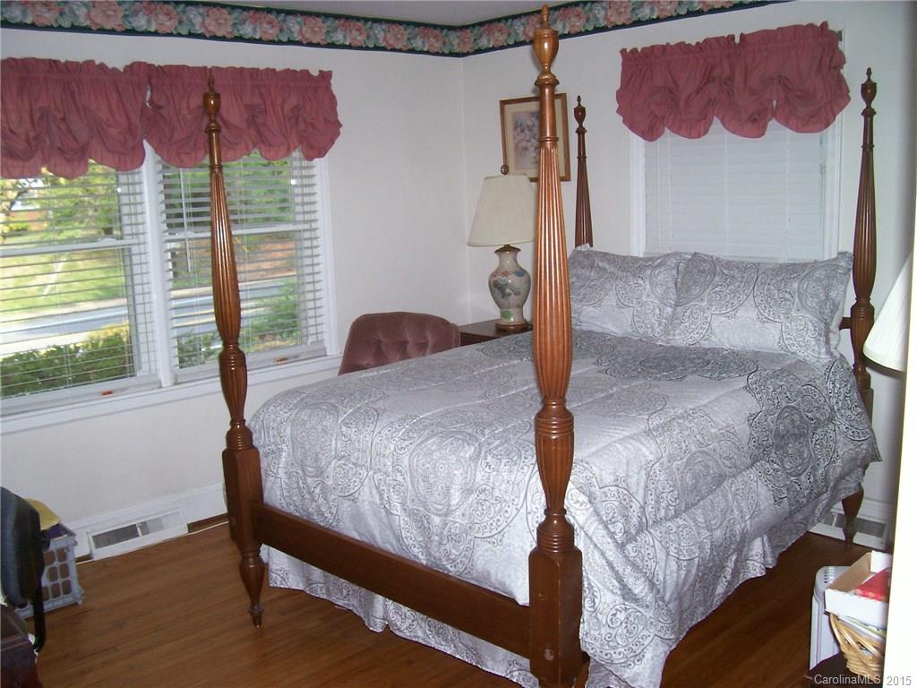 Markham Village - Residential