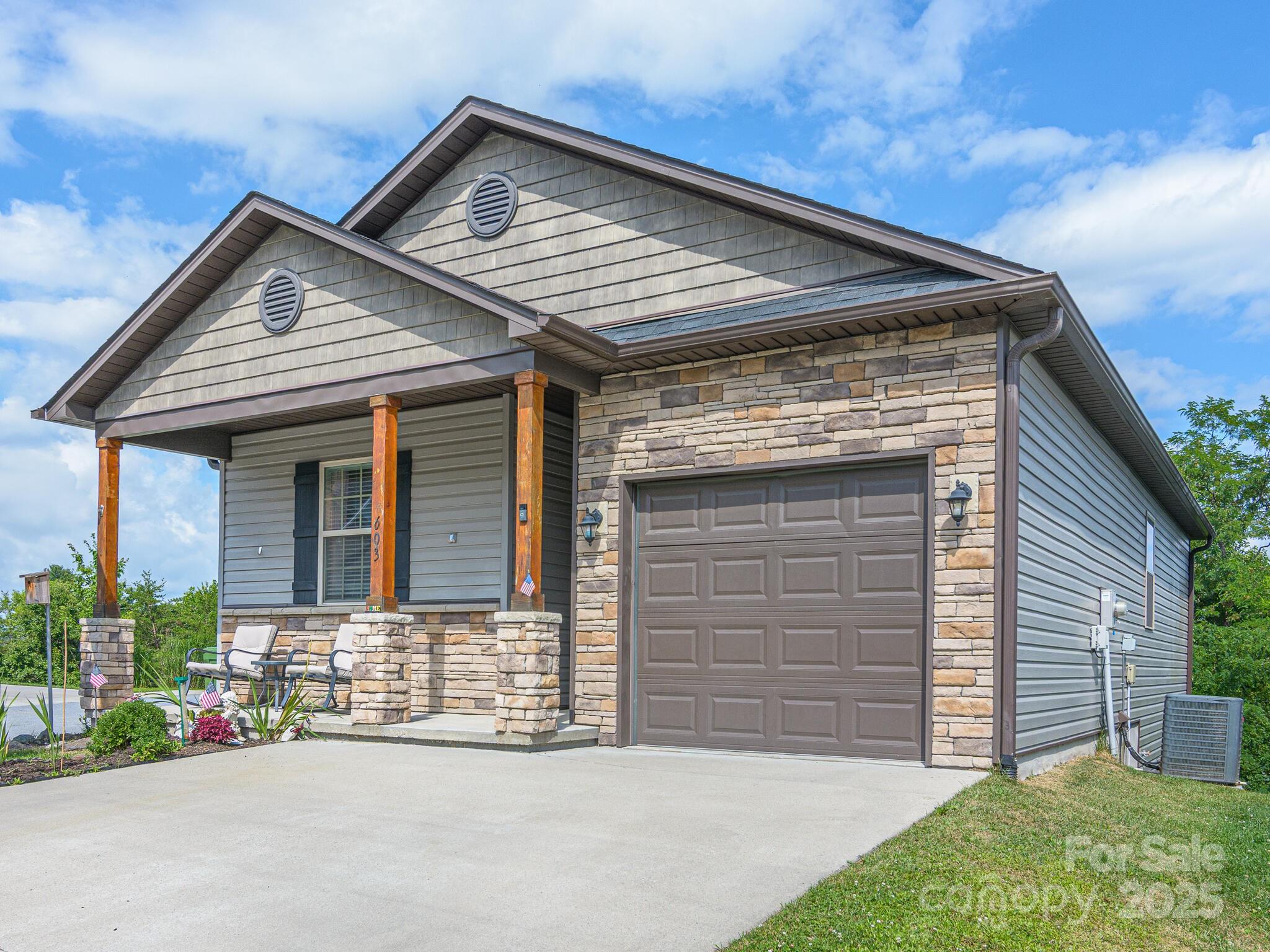 603 Cardwell Lane