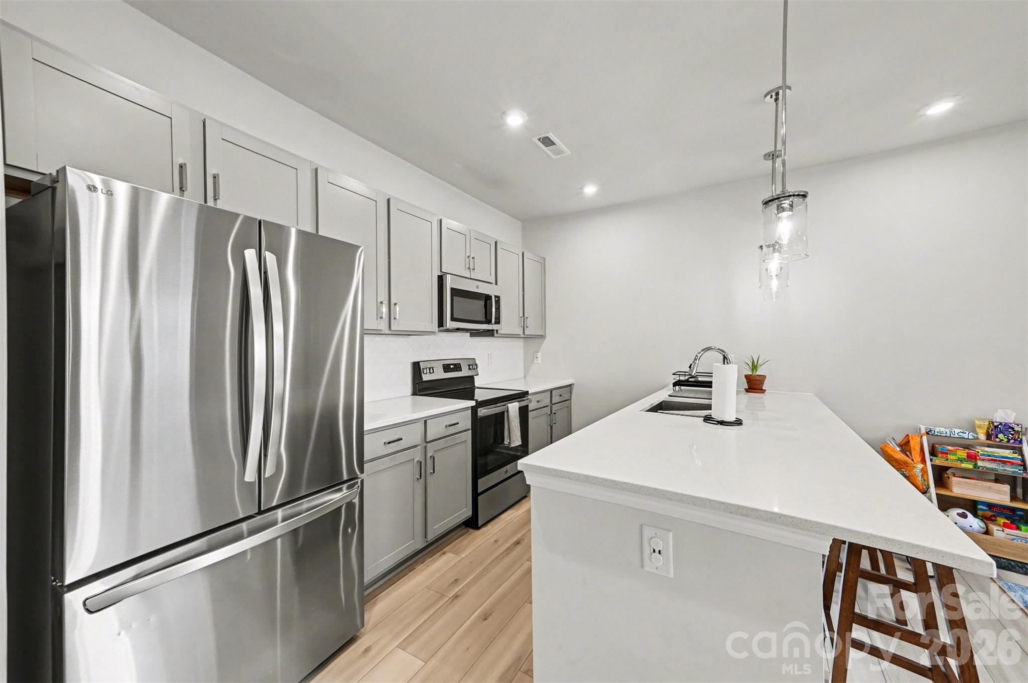 Fifteen 15 Cannon - Residential