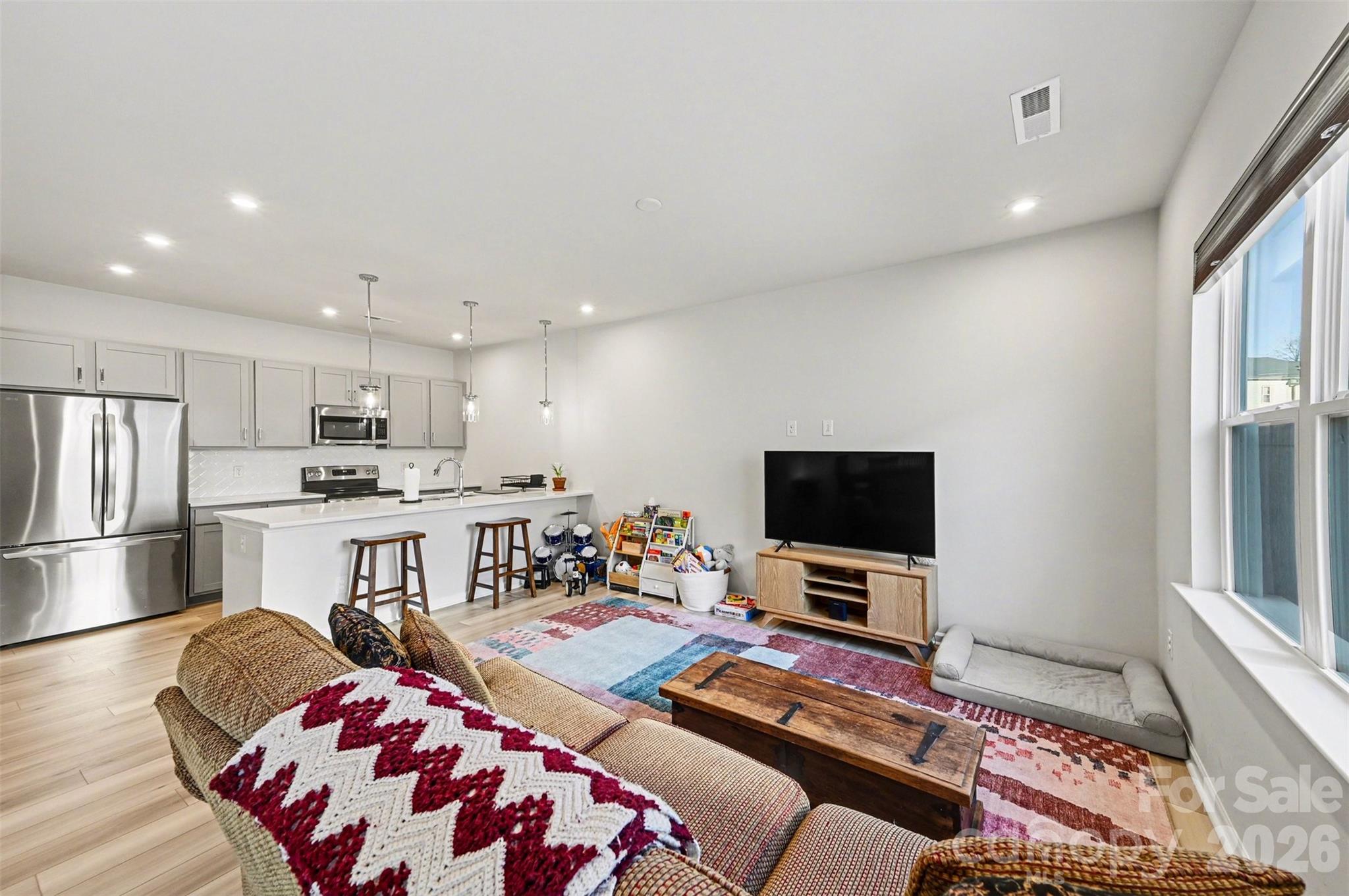 Fifteen 15 Cannon - Residential