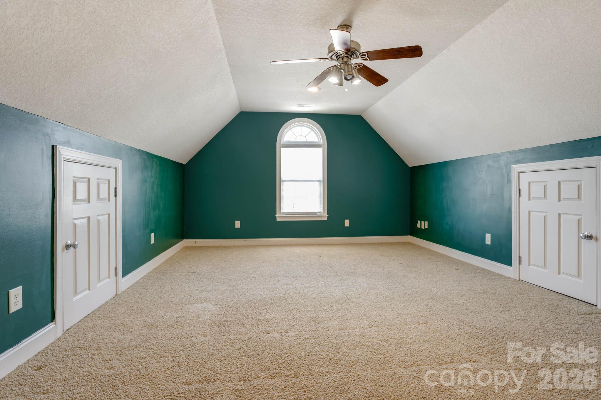 Erskine Woods - Residential