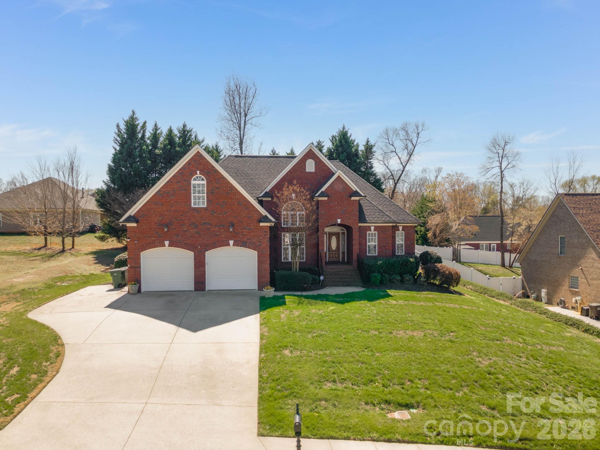 Erskine Woods - Residential