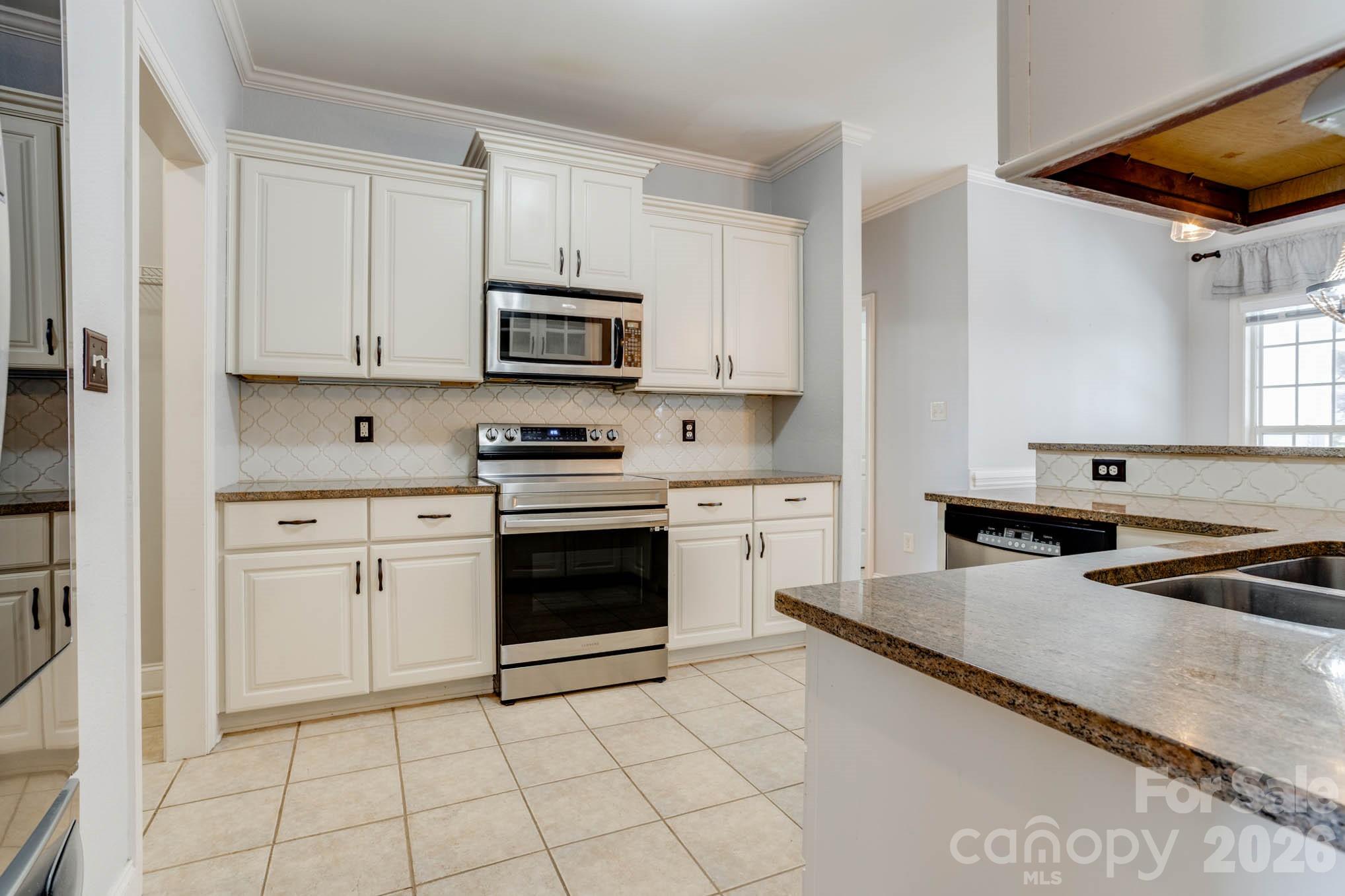 Erskine Woods - Residential