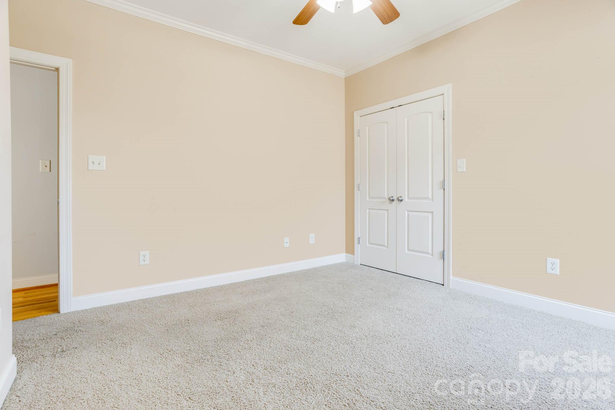 Erskine Woods - Residential