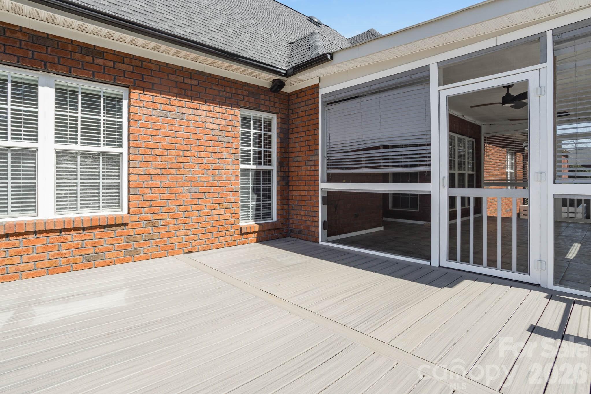 Erskine Woods - Residential