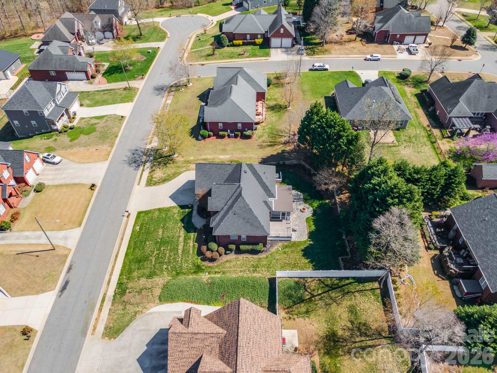 Erskine Woods - Residential