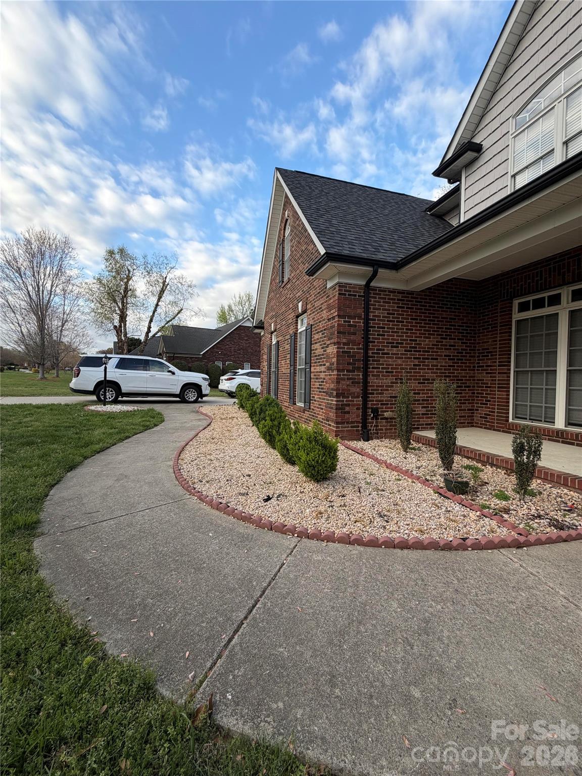 Fenton Dell - Residential