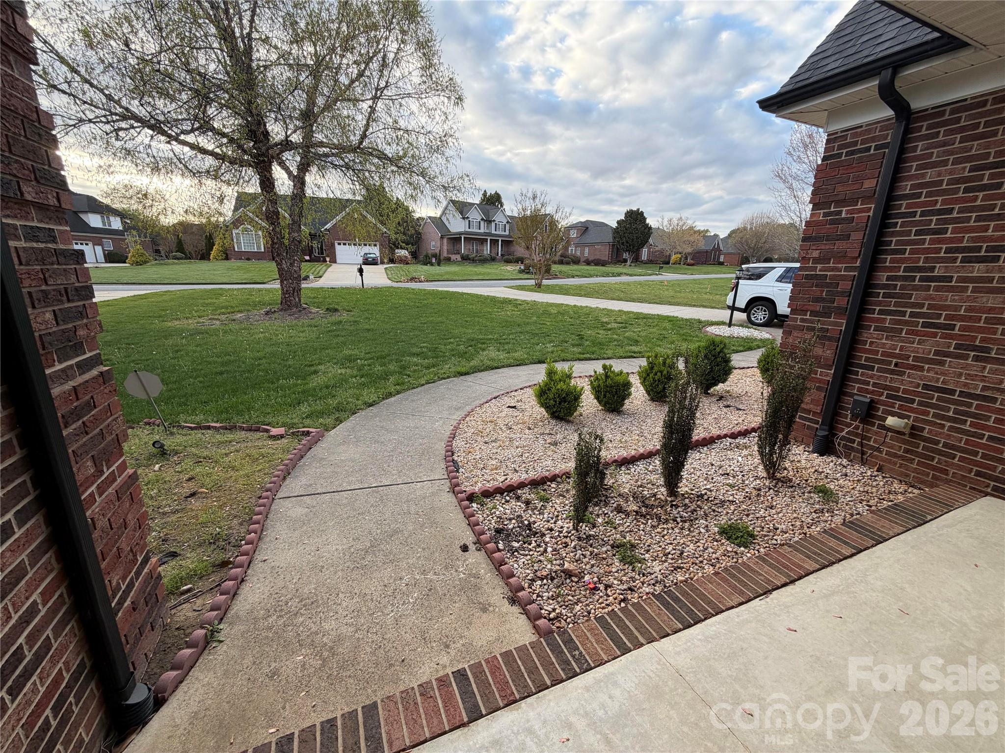 Fenton Dell - Residential