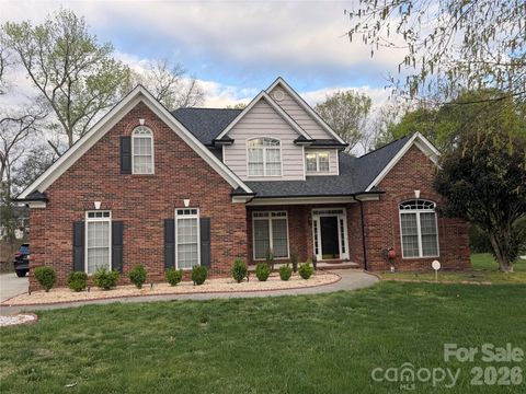 Photo of 7901 Tottenham Drive, Harrisburg, NC 28075 (MLS # 4361878)