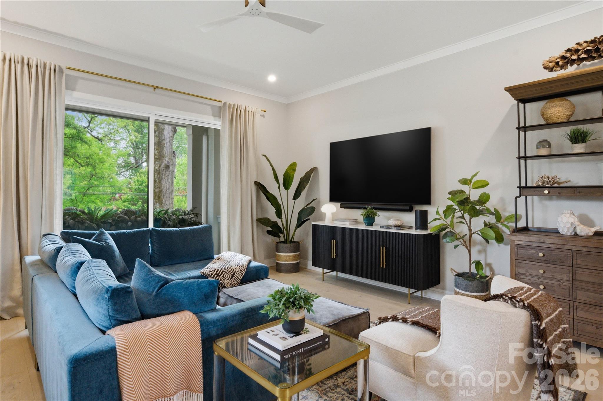 Selwyn Walk - Residential