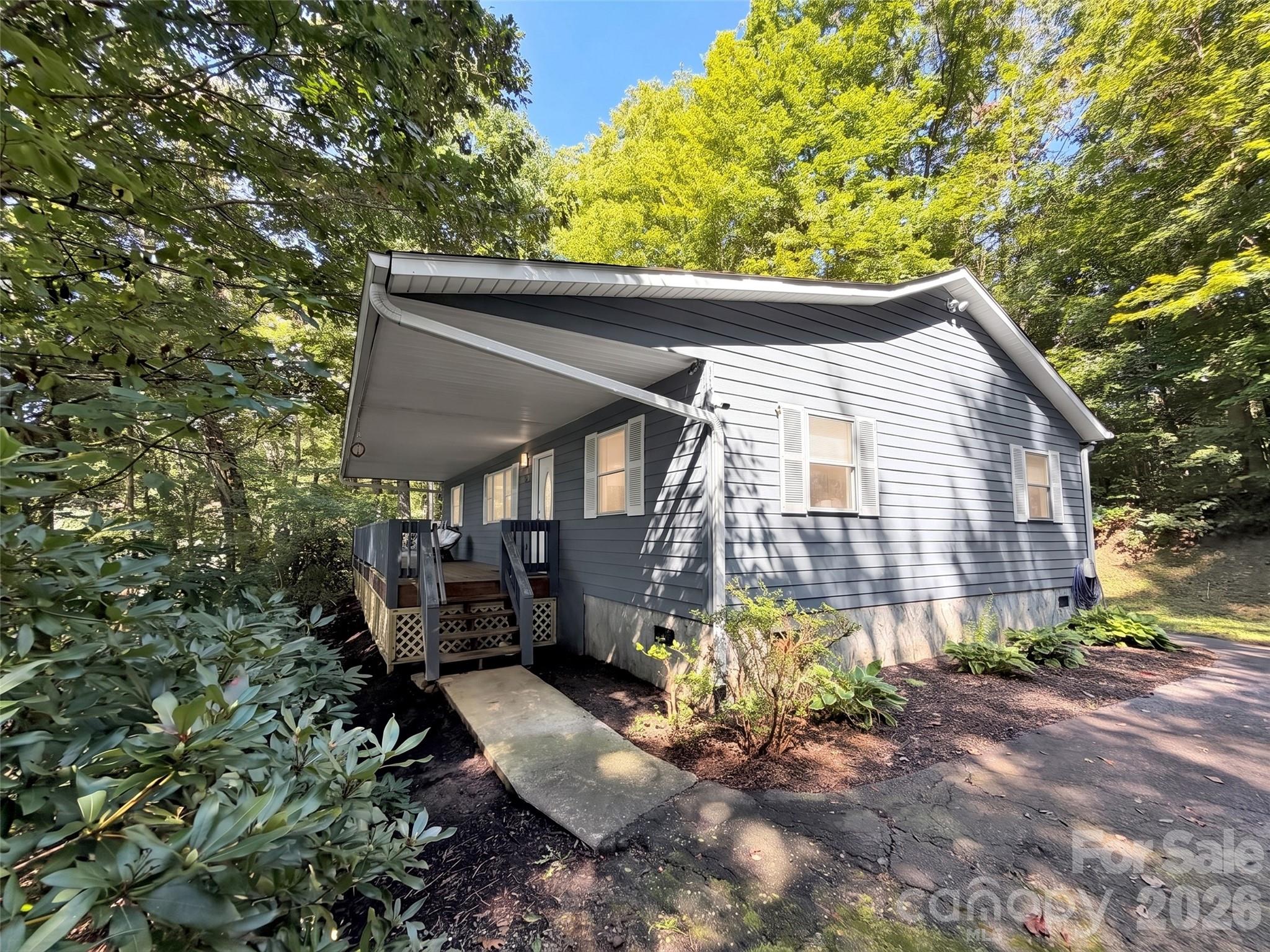115 Knoll Ridge Lane
