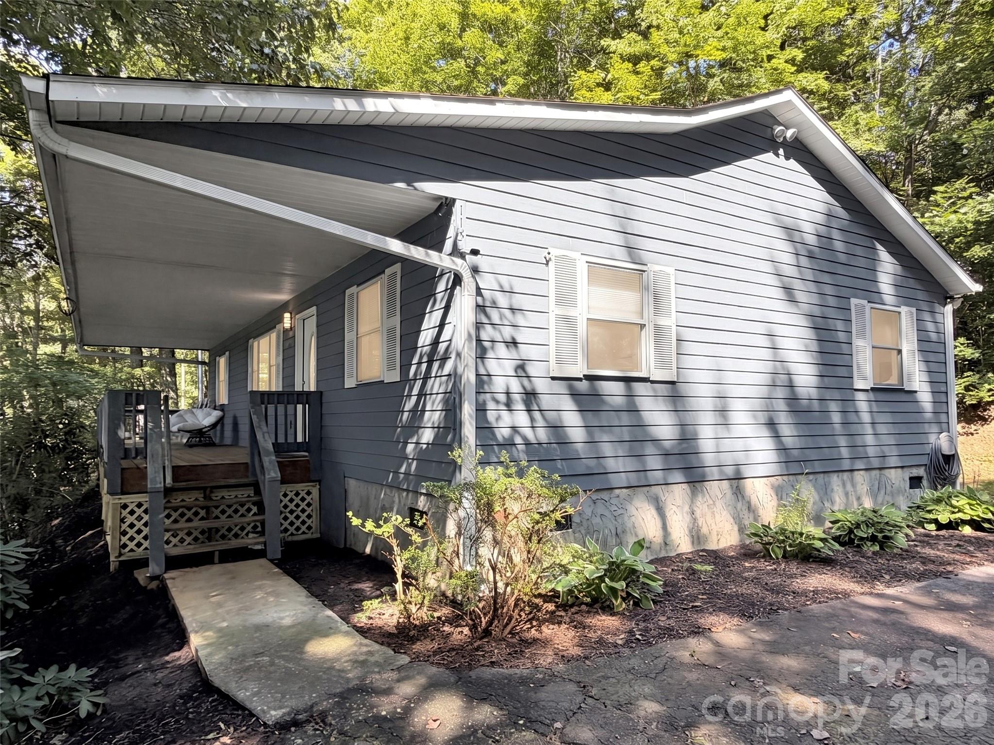 115 Knoll Ridge Lane
