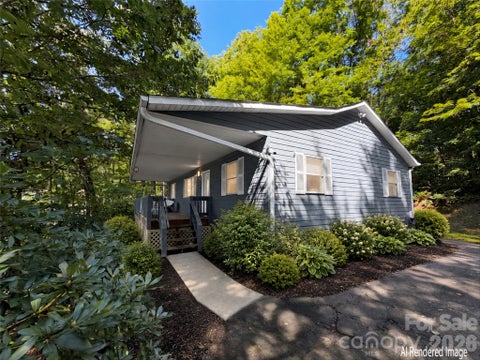 Photo of 115 Knoll Ridge Lane, Waynesville, NC 28785 (MLS # 4420737)
