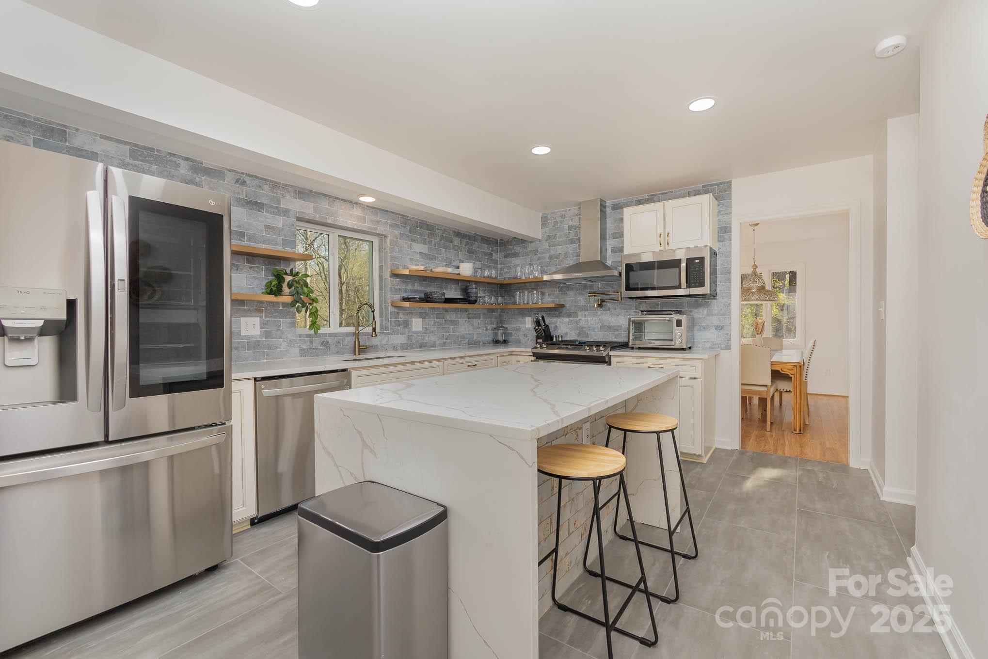 9520 Hickory Creek Road