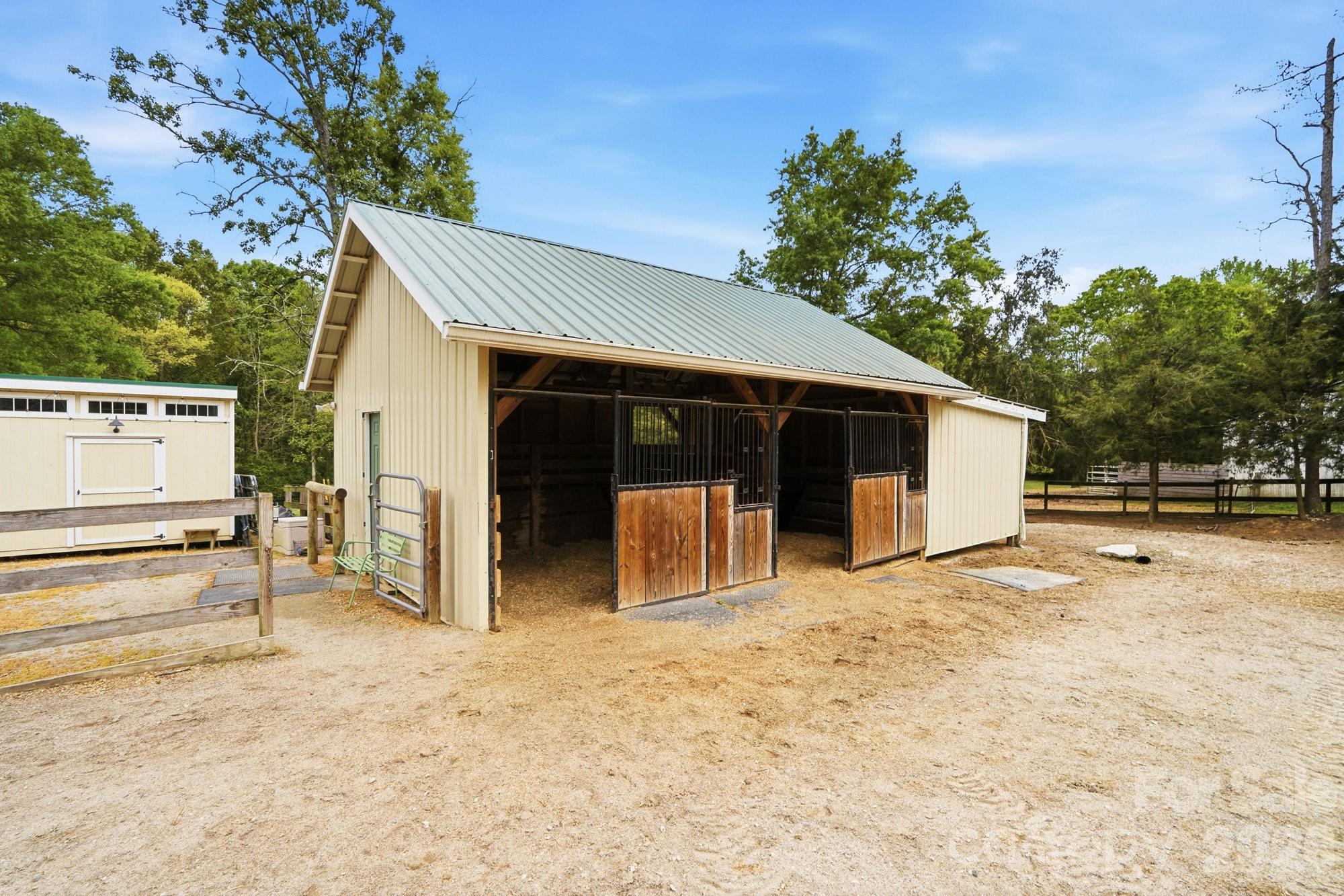 Walnut Crest - Residential