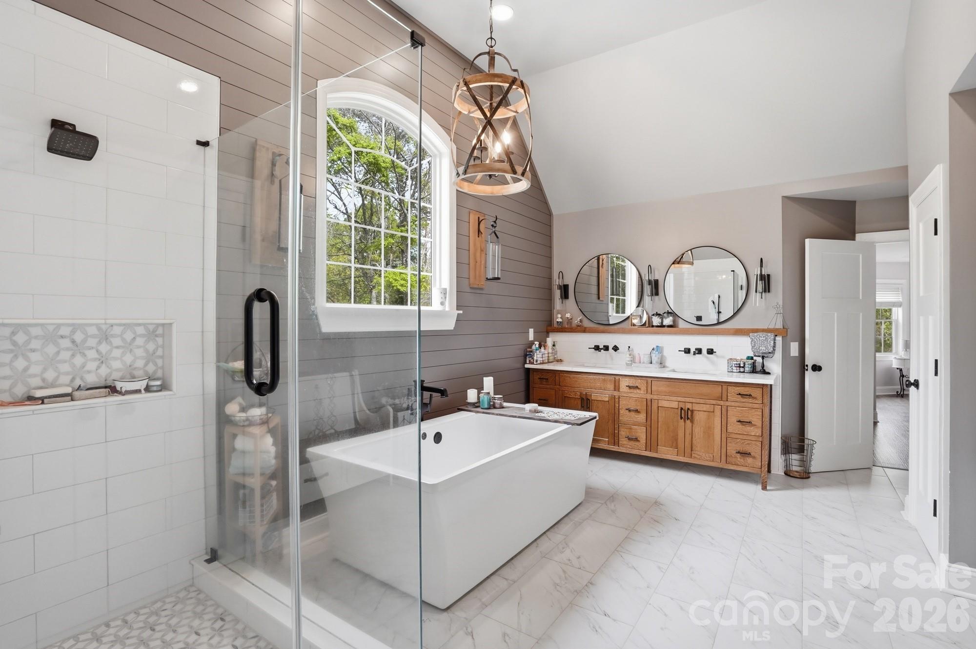 Walnut Crest - Residential