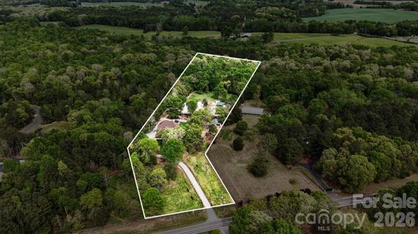 Walnut Crest - Residential