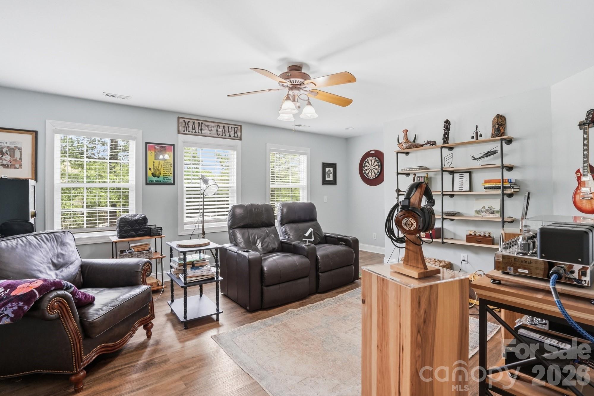 Walnut Crest - Residential