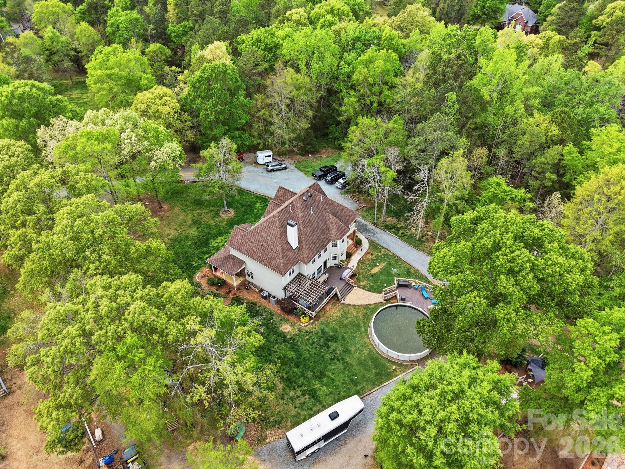Walnut Crest - Residential