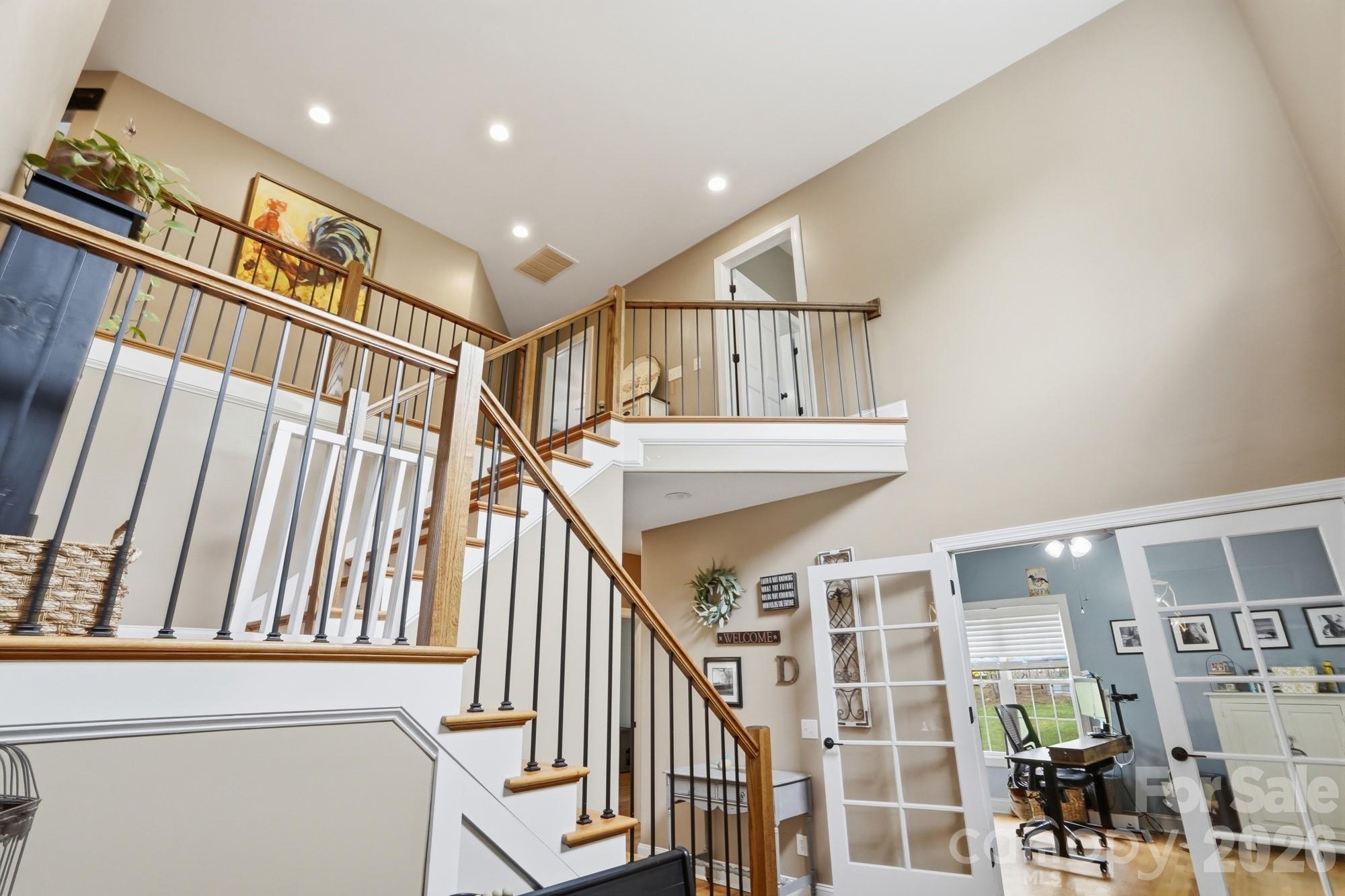 Walnut Crest - Residential