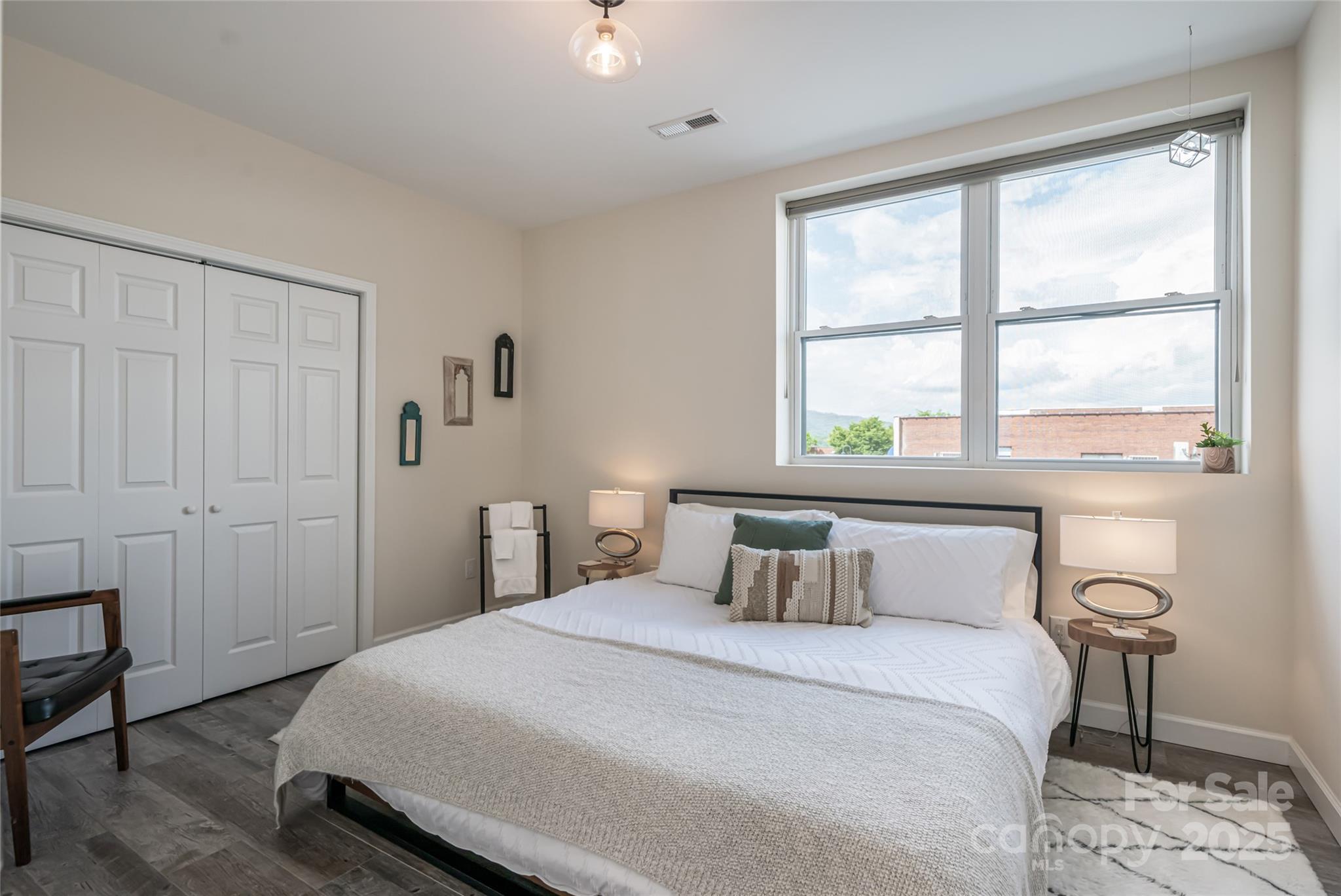 East and Main - Residential