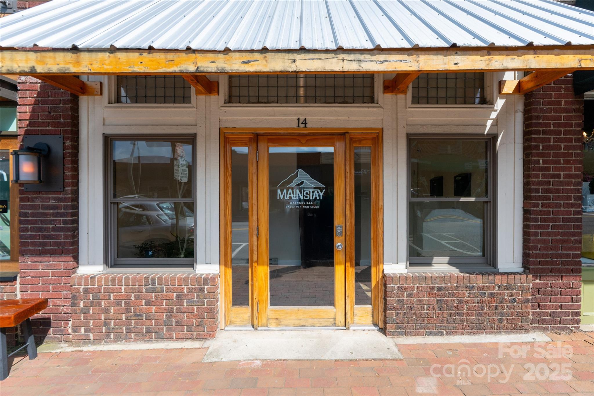 East and Main - Residential