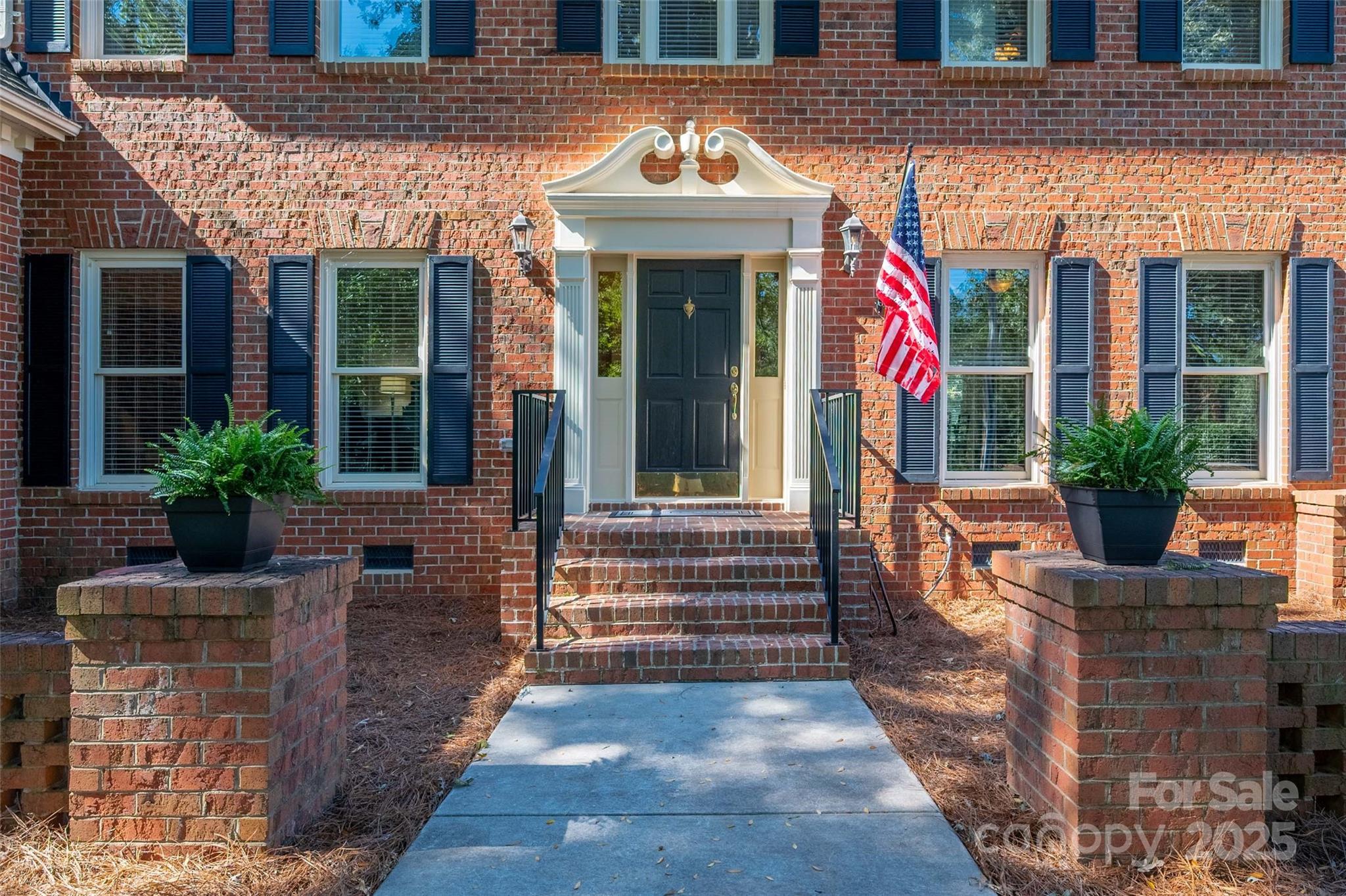 2332 Greenbrook Parkway
